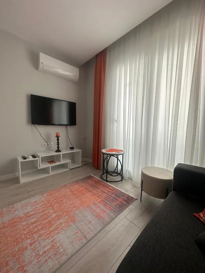 Apartmán Havalimani Ve Avm Yakini Havuzlu Lux1+1 Ozel Fiyat Antalya Turecko